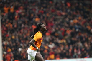 爱游戏体育app-篮球运动员比赛心理韧性培养策略,篮球运动员的心理训练