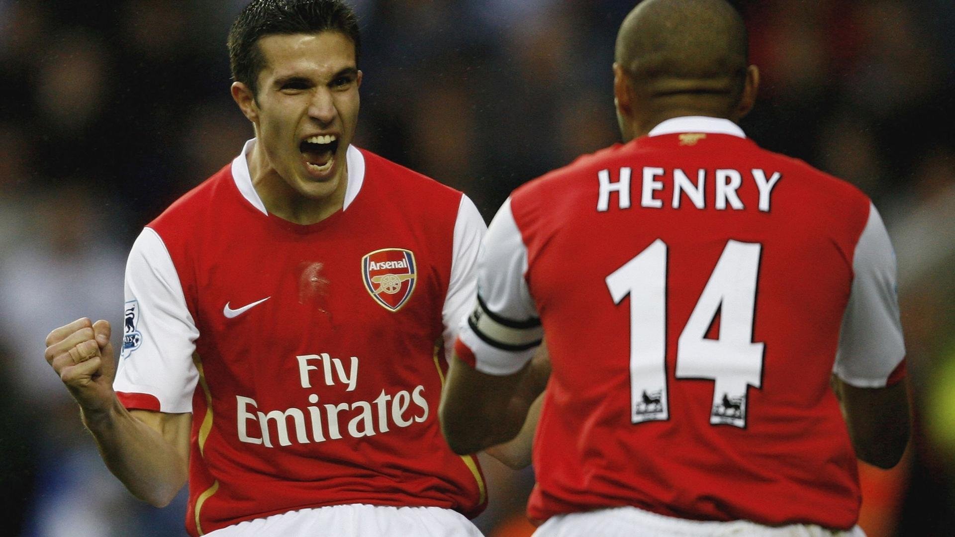 历史性时刻:足球赛场上的“第一次”事件,足球史上的第一场比赛