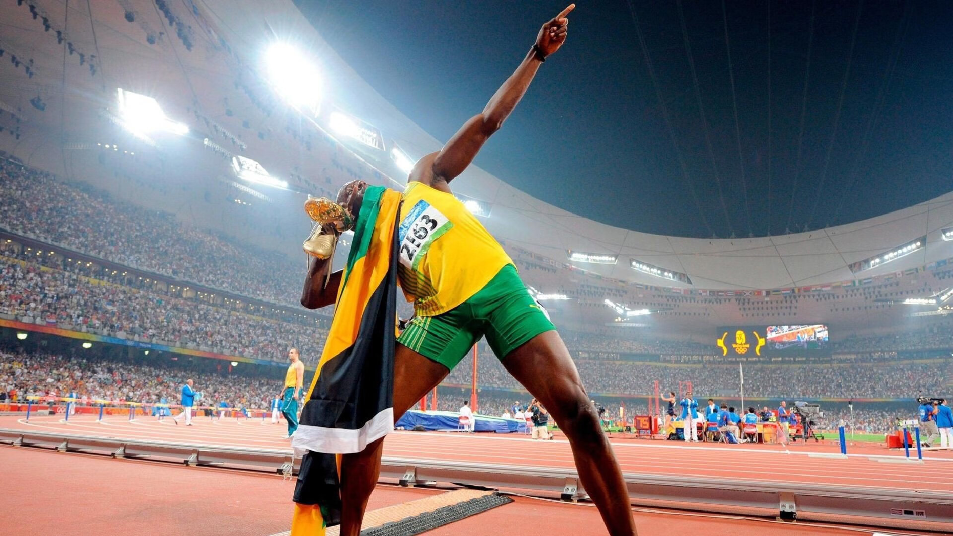 裁判新规不断推行：怎么让比赛更公平、更透明？，裁判宣布比赛规则