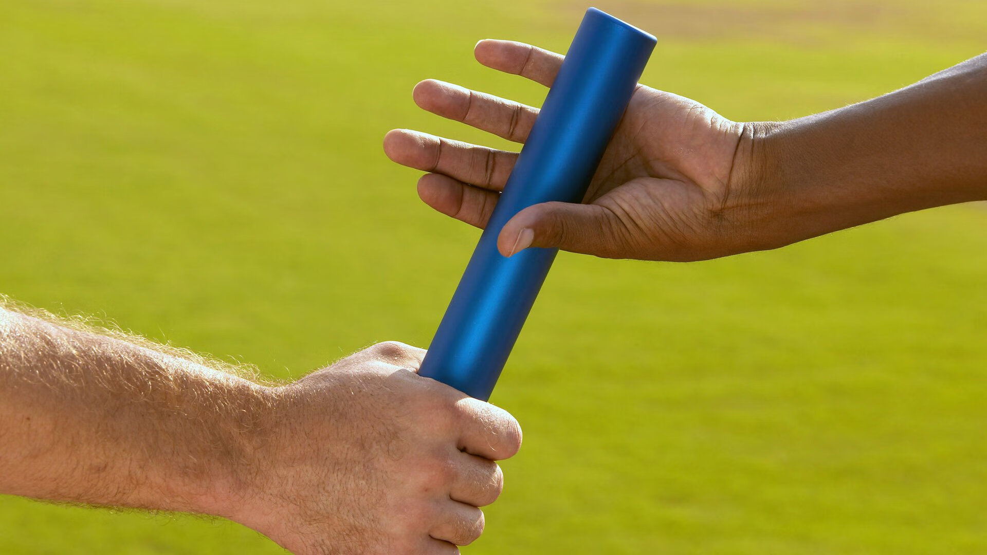 连续换胎：巧妙战术获胜关键，一次更换两条轮胎可以吗